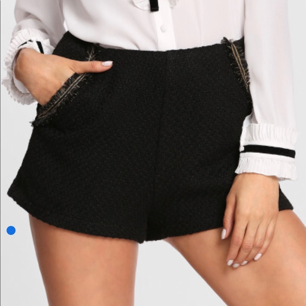 Button Embellished Fringe Trim Blazer & Shorts Set - Picture 2 of 8